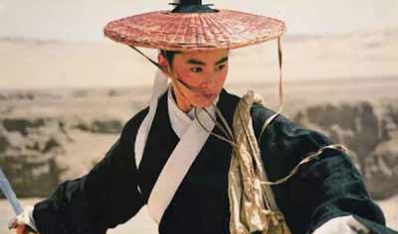 第一回　联珠班卖口招劲敌　蕊香庵偷剑遇高人