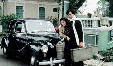 第一章　逃难王孙　金卡名片