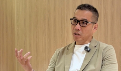 专访古龙长子郑小龙：我落户在杭州，我把古龙的江湖放在这里